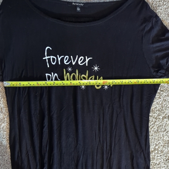 Relativity Black Short Sleeve Relaxed T-Shirt - Picture 6 of 9